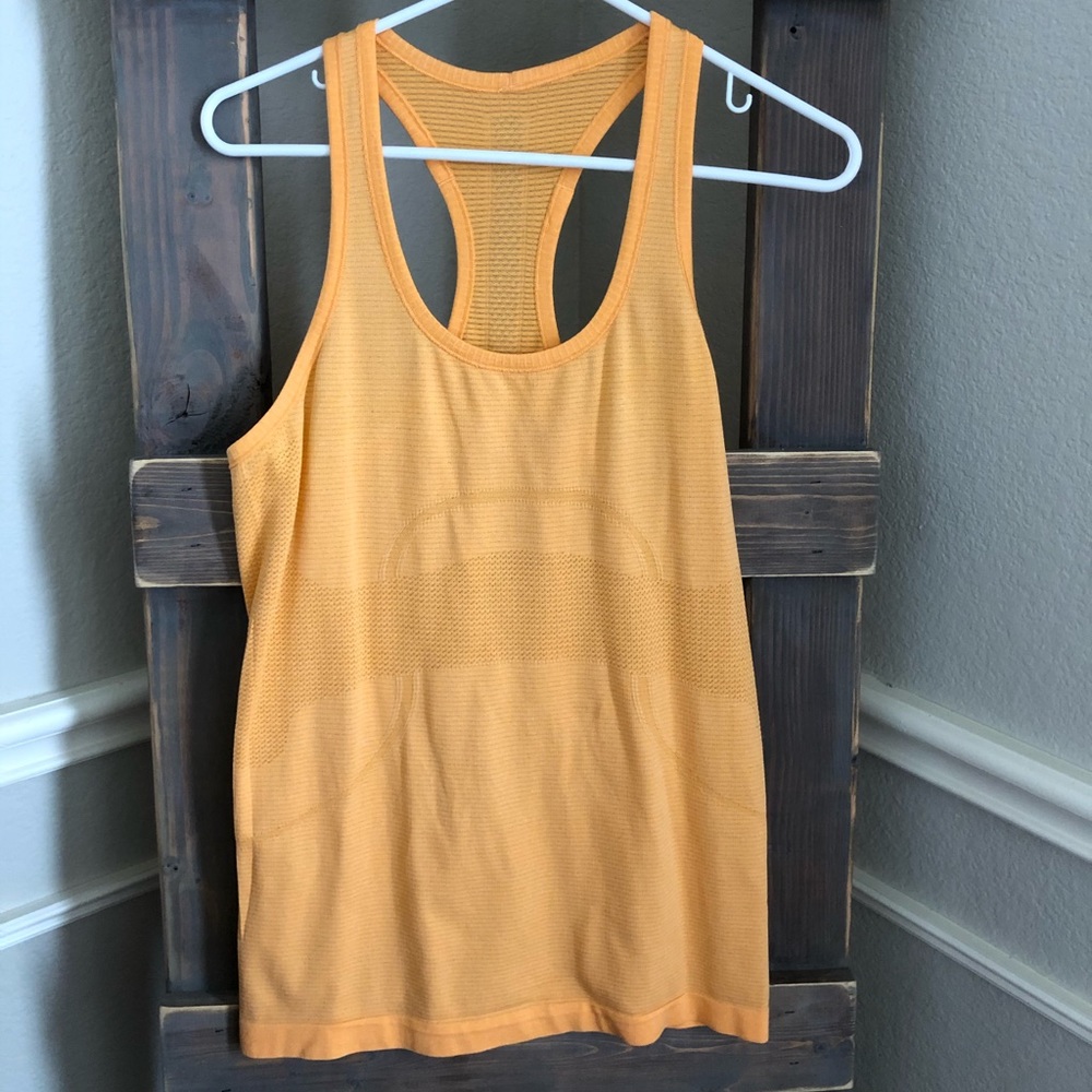 Lululemon tank top size 10